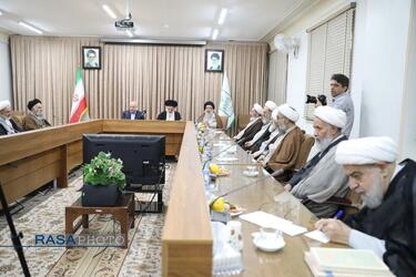 حضور رئیس مجلس شورای اسلامی در جلسه جامعه مدرسین