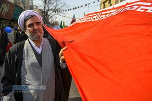 حضور باشکوه مردم قم در راهپیمایی یوم الله 22 بهمن