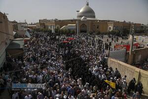 راهپیمایی نمازگراران جمعه قم علیه جنایات صهیونیست‌ها در غزه و لبنان