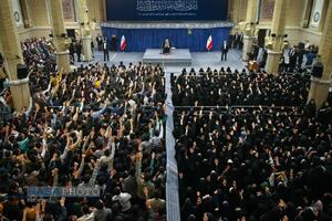 دیدار رمضانی دانشجویان با رهبر معظم انقلاب