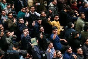 دیدار رمضانی دانشجویان با رهبر معظم انقلاب