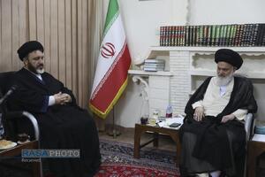 دیدار هیئت رئیسه مجمع نمایندگان طلاب با آیت الله حسینی بوشهری