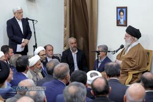 دیدار جمعی از مسئولان ارشد سه قوه با رهبر معظم انقلاب