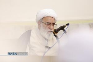 دیدار اعضای مجمع نمایندگان طلاب با آیت الله شب زنده‌دار
