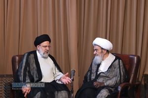 شهید آیت الله رئیسی در محضر بزرگان