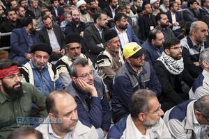 مراسم بزرگداشت شهید رئیسی و شهدای خدمت با حضور رهبر انقلاب