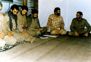 تصاویری از سردار سرلشکر شهید محمدحسن محققی
