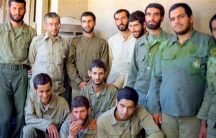 تصاویری از سردار سرلشکر شهید محمدحسن محققی