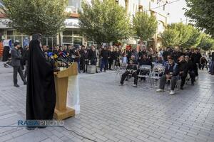 تریبون آزاد مردمی با موضوع  برکات جنگ