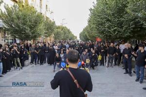 تریبون آزاد مردمی با موضوع  برکات جنگ