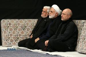 مراسم عزاداری شب عاشورای حسینی (علیه‌السلام) با حضور رهبر انقلاب