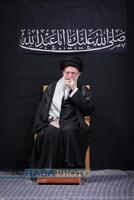 مراسم عزاداری شب عاشورای حسینی (علیه‌السلام) با حضور رهبر انقلاب