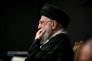 مراسم عزاداری شب عاشورای حسینی (علیه‌السلام) با حضور رهبر انقلاب