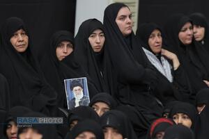 مراسم عزاداری شام غریبان حسینی (علیه‌السلام) در حسینیه امام خمینی (ره)
