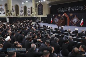 مراسم عزاداری شام غریبان حسینی (علیه‌السلام) در حسینیه امام خمینی (ره)