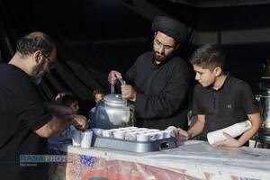 خدمت رسانی موکب‌ها به رائران حضرت امام رضا (علیه‌السلام)