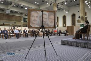 دیدار رئیس‌ جمهور و اعضای هیئت دولت با رهبر معظم انقلاب