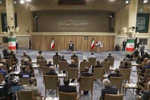 دیدار رئیس‌ جمهور و اعضای هیئت دولت با رهبر معظم انقلاب