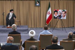دیدار رئیس‌ جمهور و اعضای هیئت دولت با رهبر معظم انقلاب