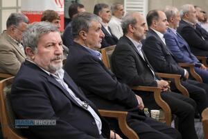 دیدار رئیس‌ جمهور و اعضای هیئت دولت با رهبر معظم انقلاب