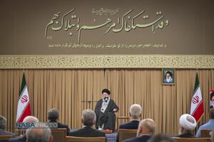 دیدار رئیس‌ جمهور و اعضای هیئت دولت با رهبر معظم انقلاب