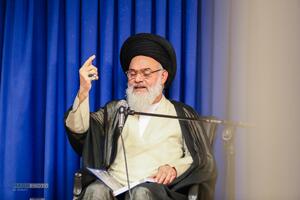 نشست طلاب و فضلای استان همدانی با حضور رئیس جامعه مدرسین