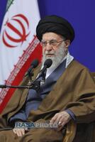 دیدار دست‌اندرکاران کنگره بین‌المللی میرزای نائینی با رهبر معظم انقلاب