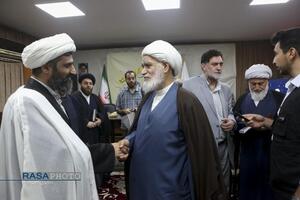 آئین رونمایی از کتاب 