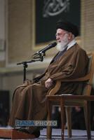 دیدار دانش‌آموزان و دانشجویان با رهبر معظم انقلاب