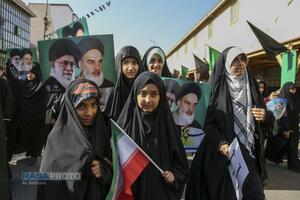 راهپیمایی یوم الله ۱۳ آبان در قم