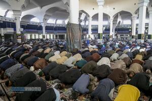 اقامه نماز باران در قم