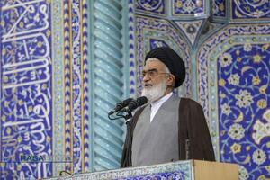 اقامه نماز باران در قم