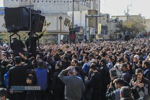 دسته عزاداری روز شهادت حضرت زهرا (سلام‎‌الله‌علیها) با حضور حضرت آیت الله وحید خراسانی