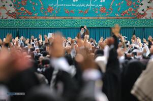 دیدار هزاران نفر از زنان و دختران با رهبر انقلاب