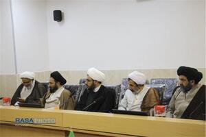 نشست مدیران مراکز حوزوی اصفهان با آیت الله شب زنده دار