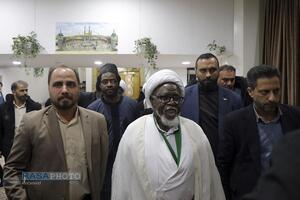 تشرف شیخ زکزاکی به زیارت حرم حضرت فاطمه معصومه (س)