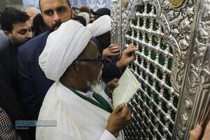 تشرف شیخ زکزاکی به زیارت حرم حضرت فاطمه معصومه (س)