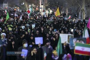 قیام مردم قم علیه اغتشاشگران