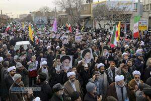 تشییع پیکر دو شهید مدافع امنیت فراجا در قم