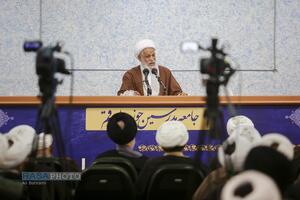 گردهمایی علما و اساتید حوزه در محکومیت اغتشاشات