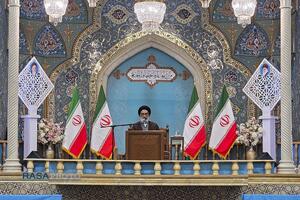 گرامیداشت شهدای امنیت در حرم حضرت فاطمه معصومه (س)