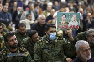 گرامیداشت شهدای امنیت در حرم حضرت فاطمه معصومه (س)