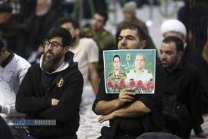 گرامیداشت شهدای امنیت در حرم حضرت فاطمه معصومه (س)