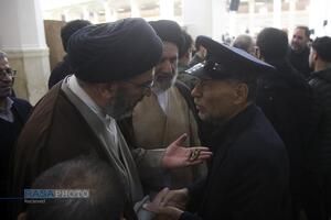 گرامیداشت شهدای امنیت در حرم حضرت فاطمه معصومه (س)