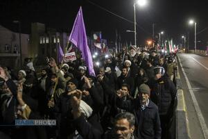 تجمع و راهپیمایی شبانه مردم انقلابی قم علیه اغتشاشگران