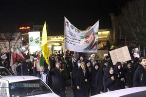 تجمع و راهپیمایی شبانه مردم انقلابی قم علیه اغتشاشگران