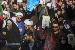 راهپیمایی اتحاد در یوم الله ۲۲ دی ماه در قم