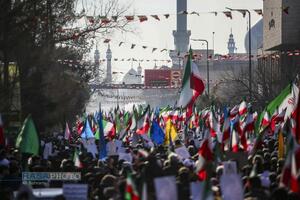 راهپیمایی اتحاد در یوم الله ۲۲ دی ماه در قم
