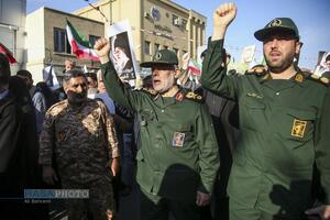 راهپیمایی اتحاد در یوم الله ۲۲ دی ماه در قم