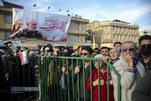 راهپیمایی اتحاد در یوم الله ۲۲ دی ماه در قم